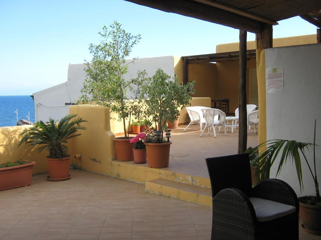 Albergo Seaside Leni Extérieur photo