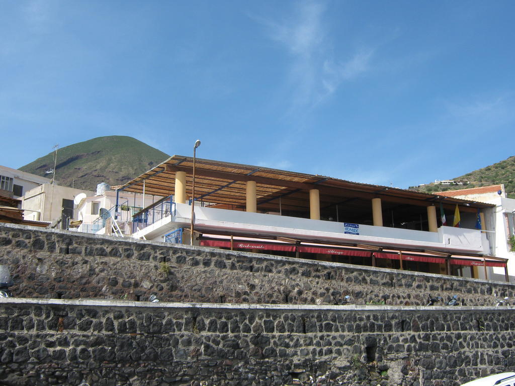 Albergo Seaside Leni Extérieur photo