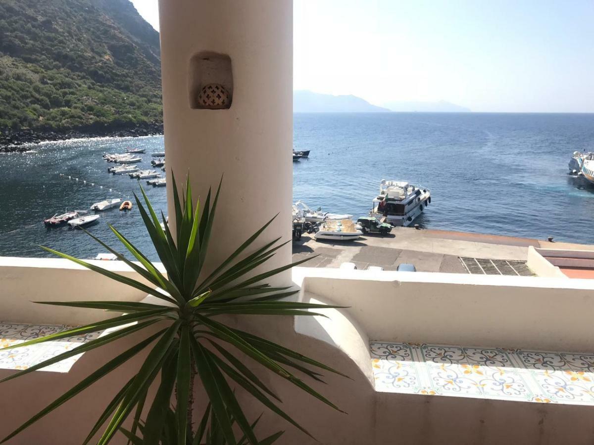 Albergo Seaside Leni Extérieur photo